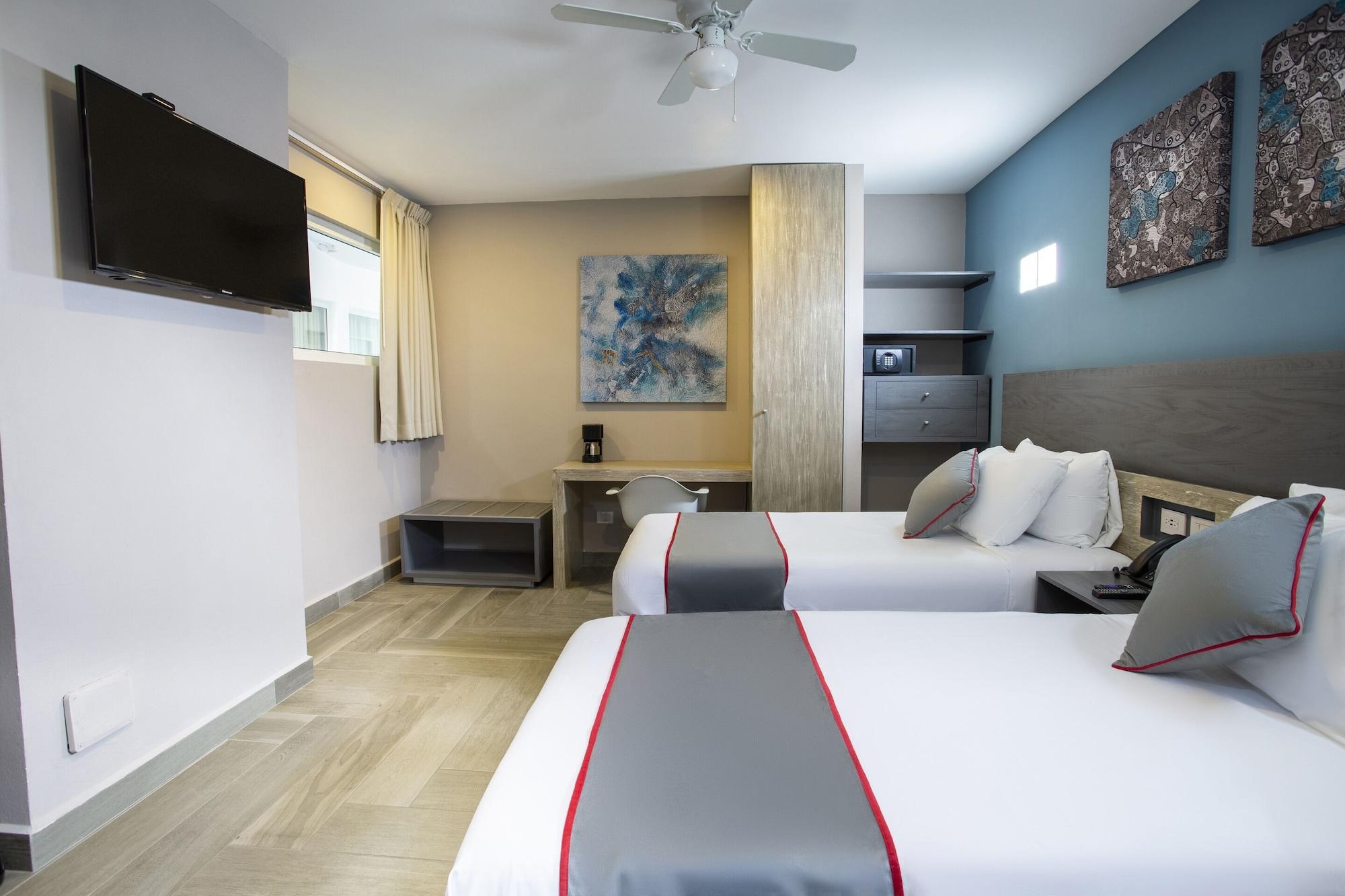 Bfh Attraction Deluxe Hotel プレヤデルカーメン エクステリア 写真